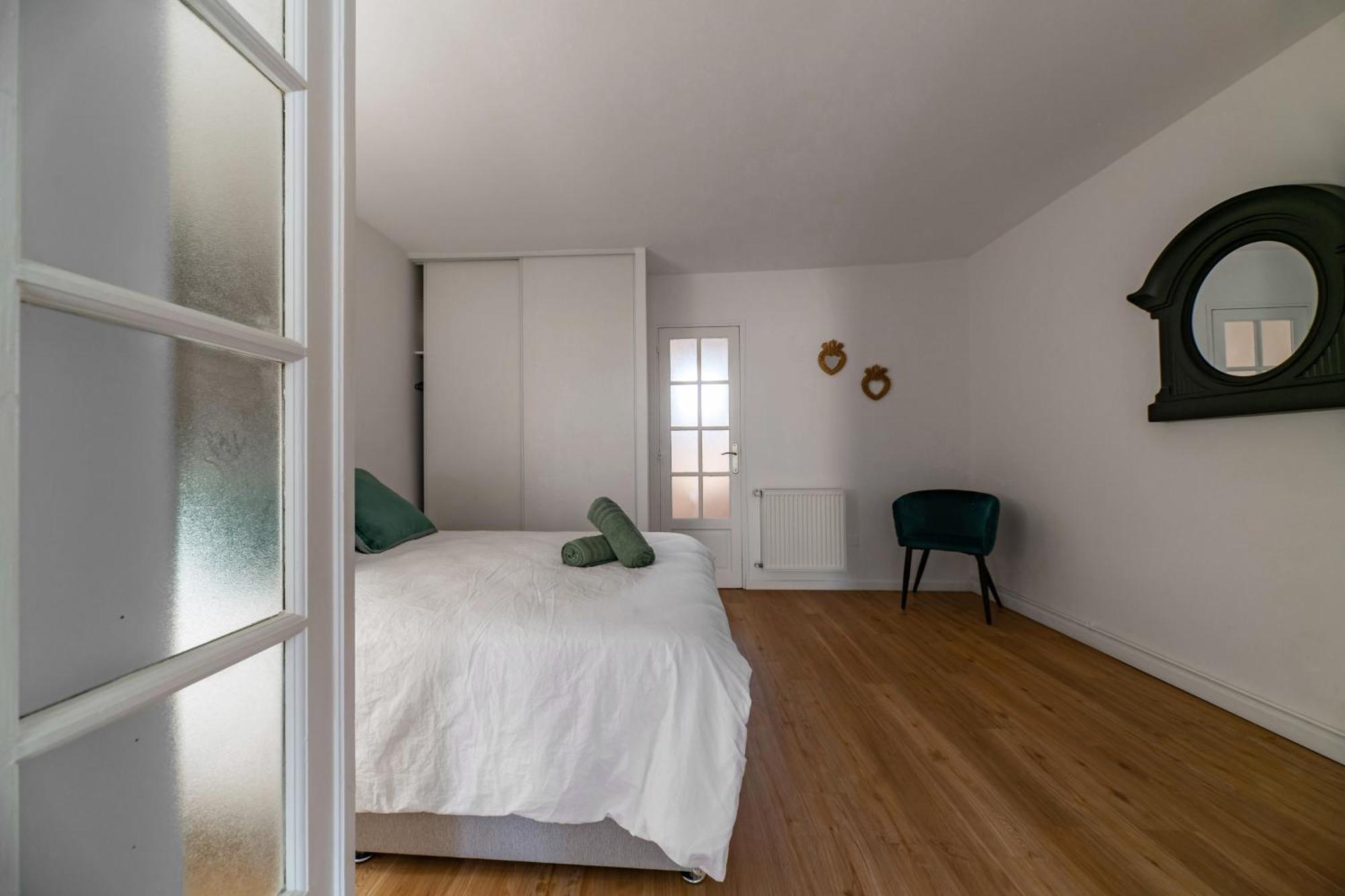 Le Celestin - Appartement 2 Chambres Avec Jardin En Centre Ville Vichy Ngoại thất bức ảnh