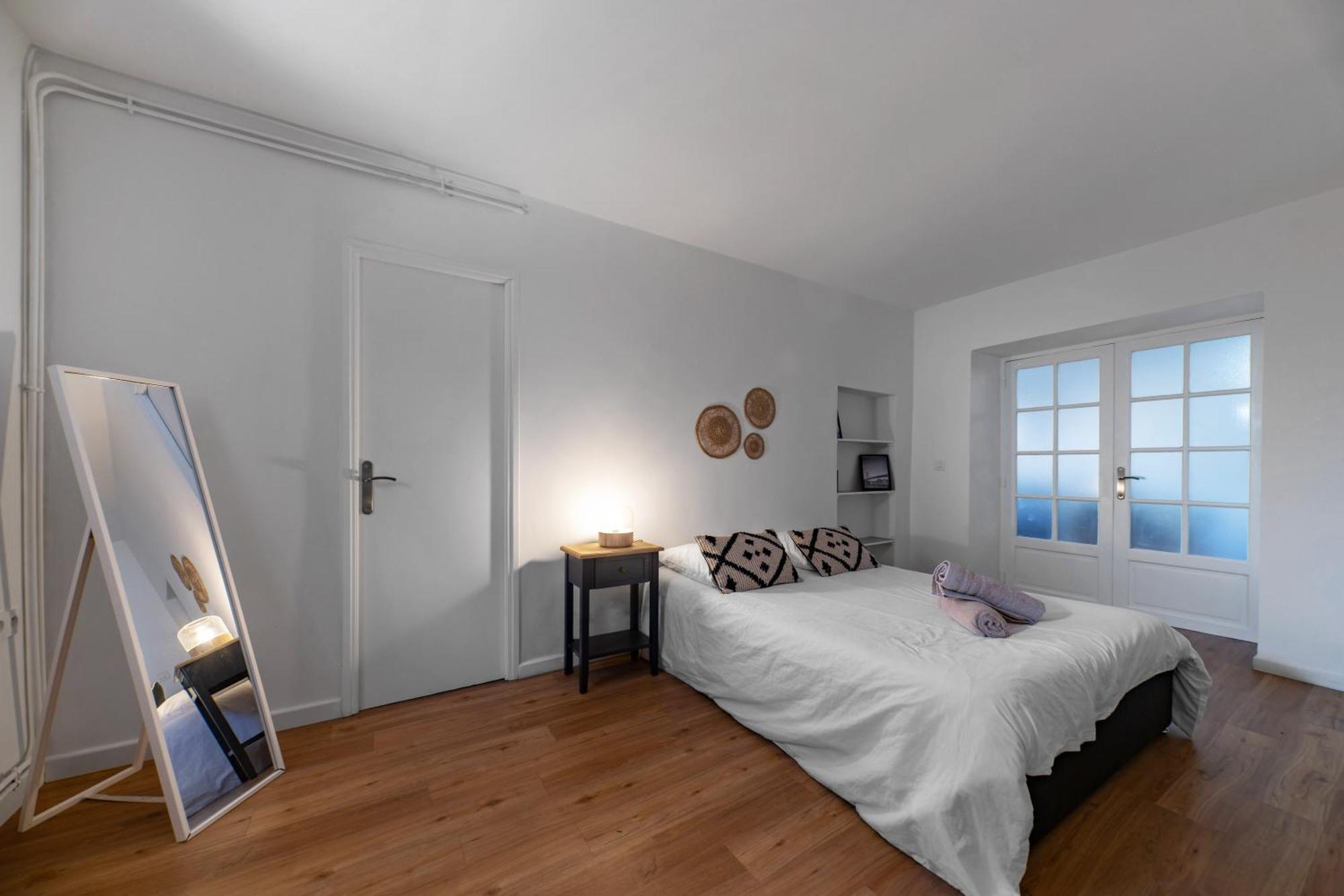 Le Celestin - Appartement 2 Chambres Avec Jardin En Centre Ville Vichy Ngoại thất bức ảnh